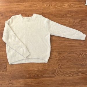 White fluffy H&M sweater